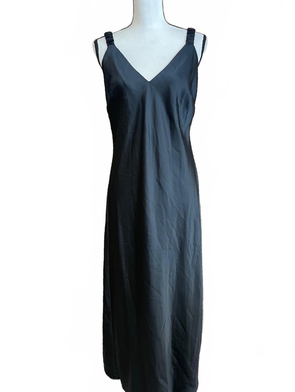 A New Day satin V-neck slip dress medium